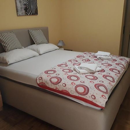 Apartmani Radovic 2 บุดวา ภายนอก รูปภาพ