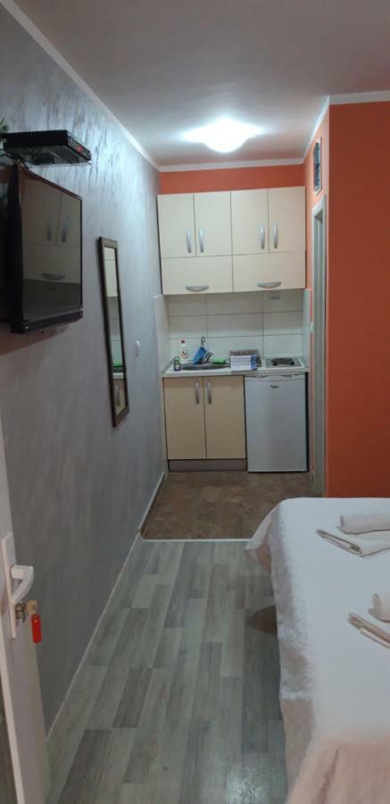 Apartmani Radovic 2 บุดวา ภายนอก รูปภาพ